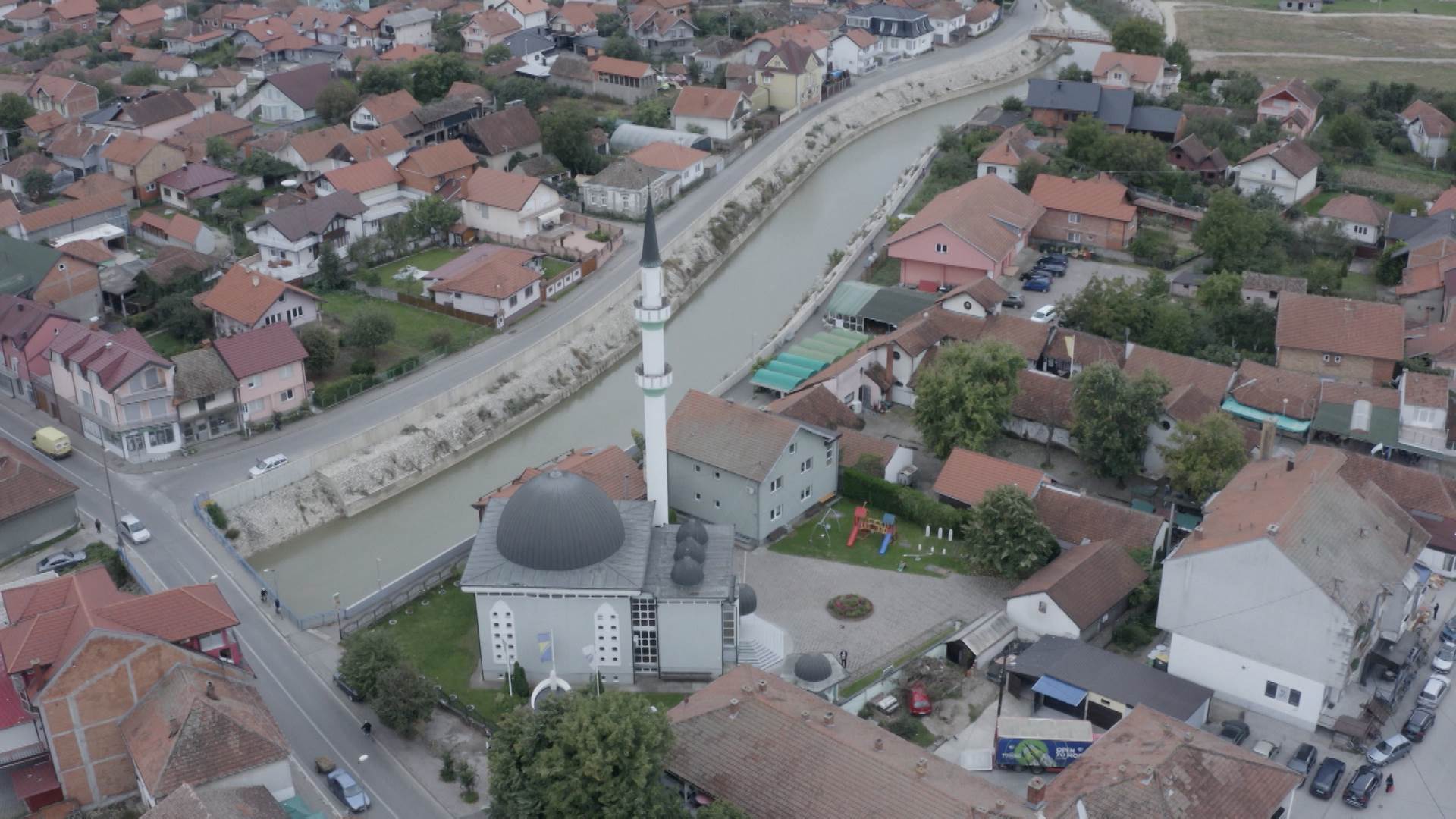 TRIŠIĆ, TANASIĆ I MILANOVIĆ STUPILI NA IZDRŽAVANJE KAZNE ZBOG ZLOČINA U JANJI