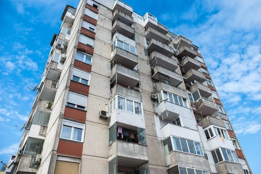 IZDAVALA STAN OD 50 KVADRATA, KAD JE UŠLA – UMALO SE SRUŠILA: SVE DEMOLIRALE, ODNIJELE RADIJATOR