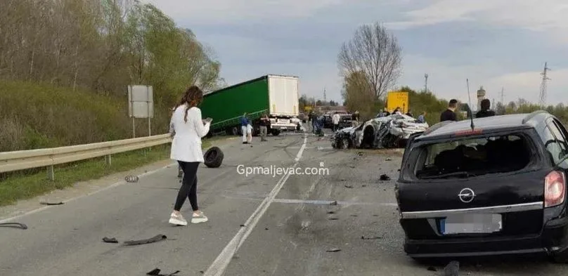 VOZAČ BIO DROGIRAN? SVJEDOK SEMIR O NESREĆI: STAJALI SMO U KOLONI, ODJEDNOM UDARAC!