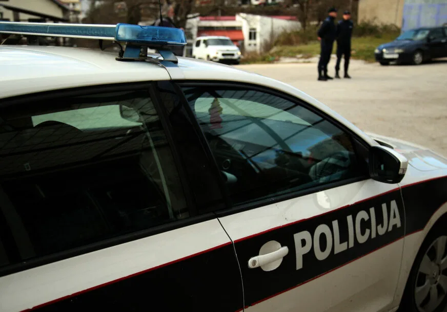 DETALJI UBISTVA U LUKAVCU: OBJAVLJEN IDENTITET UBICE I ŽRTVE