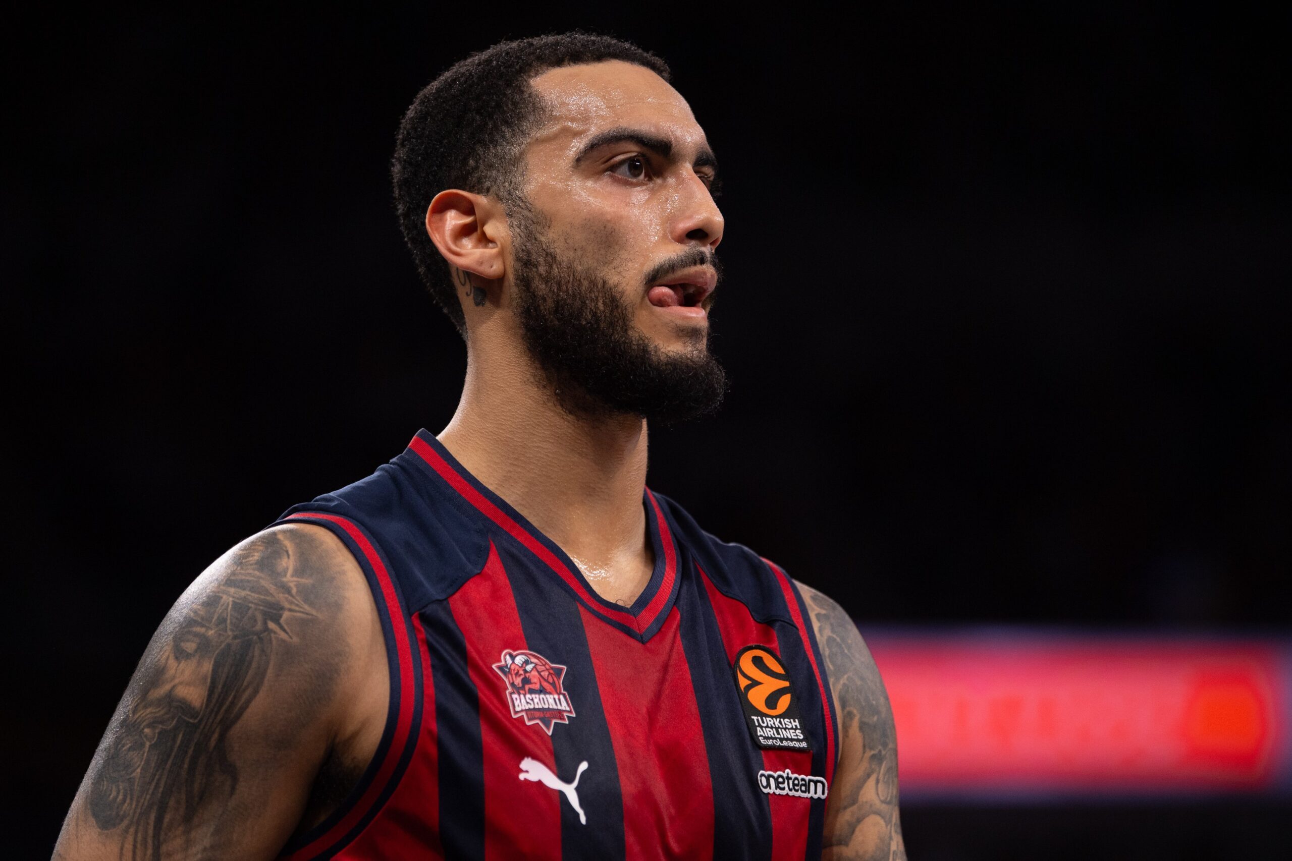 EUROLIGA: Duško i Vanja stižu u Beograd nakon izvanredne igre našeg braniča, Olympiakos pobjedom u produžecima “odabrao” protivnika