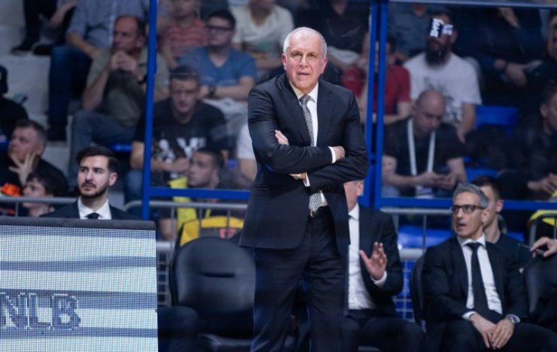 OBRADOVIĆ PRED ALBOM: Nema povratka na ono što je iza nas