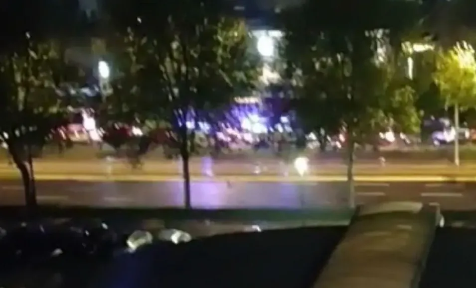 TEŽAK UDES U SARAJEVU: JEDNA OSOBA POGINULA, TRI TEŠKO POVRIJEĐENE