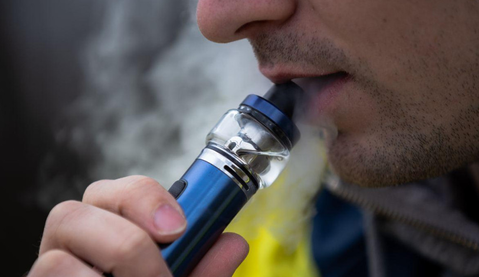 VELIKI RIZIK ZASTOJA SRCA POVEZAN SA ELEKTRIČNIM CIGARETAMA