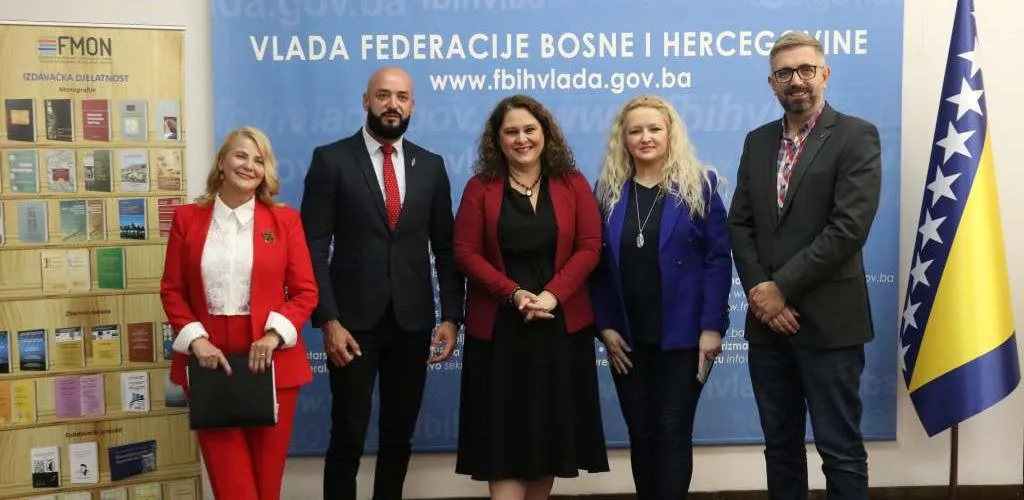 Objavljeni javni pozivi za programe obrazovanja i nauke u FBiH – poslovnom časopisu
