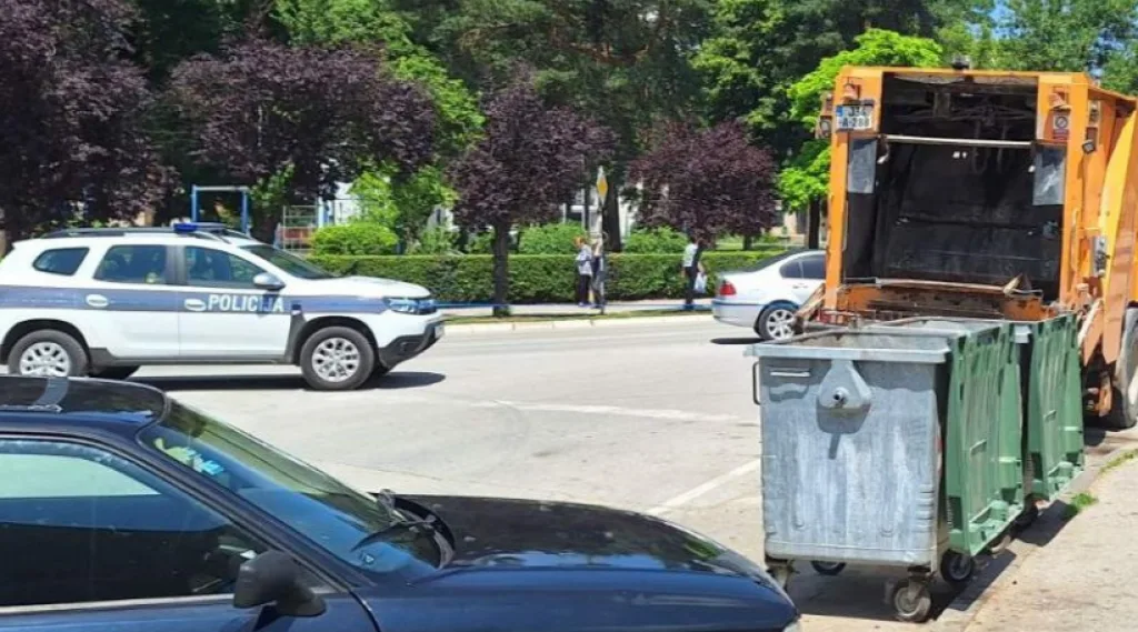 Novi detalji: Beba koja je pronađena u kontejneru u Bugojnu rođena živa, policija traga za majkom.
