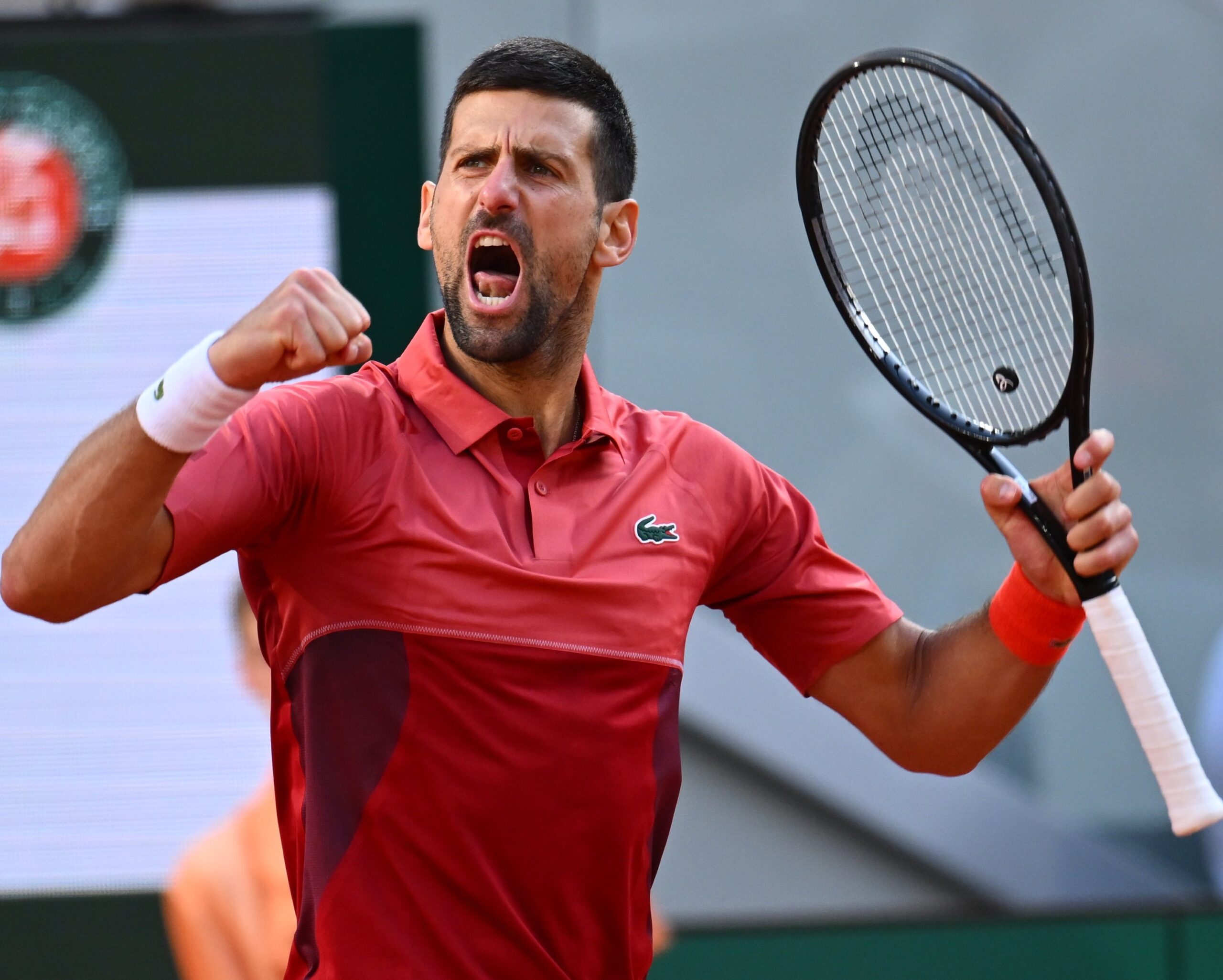 Novak ponovo nadmoćan nad Argentincem i povrijeđenim: Hoće li se reprizirati prošlogodišnje finale nakon još jedne drame u četvrtfinalu Roland Garrosa?!