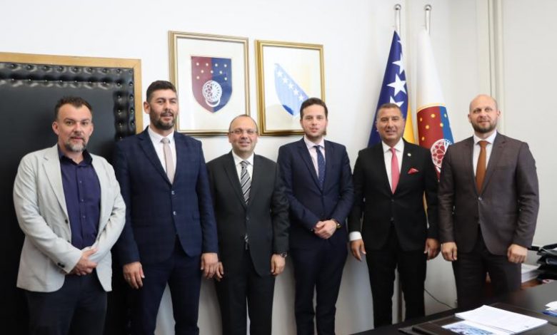 Od ključnog interesa za Kanton Sarajevo je dugoročno rješavanje zbrinjavanja i tretiranja komunalnog otpada uz korištenje najmodernijih i ekološki najprihvatljivijih tehnologija.