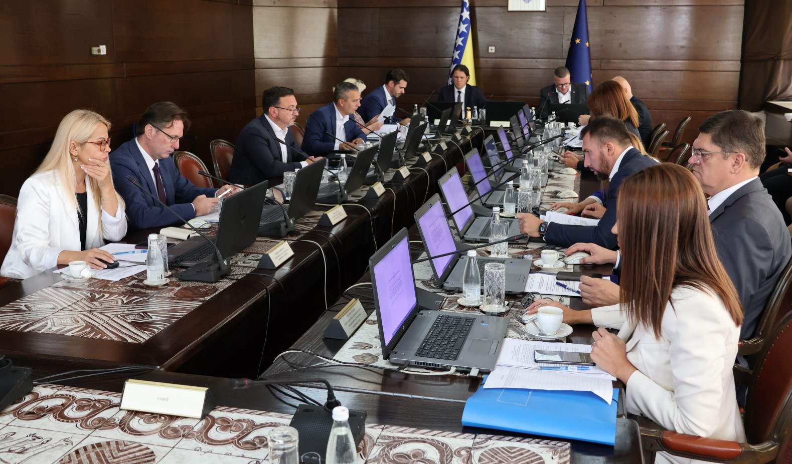 Uredba o isplati pomoći od poslodavca donesena – Poslovne novine