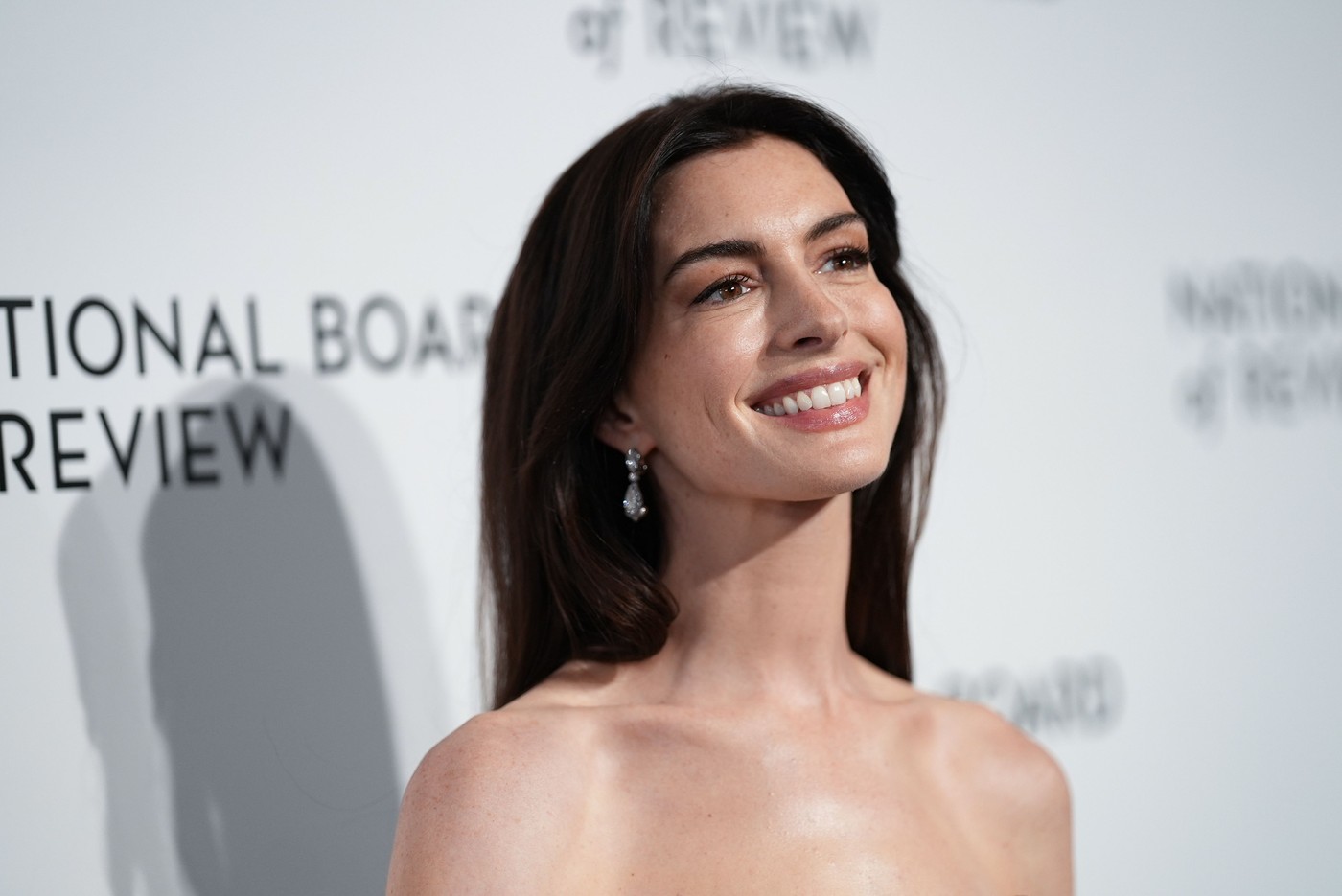 Viralni trik Anne Hathaway za punije usne ima 5,8 miliona pregleda: ‘Svi su me gledali kao da imam tri glave’ – Bosanski jezik