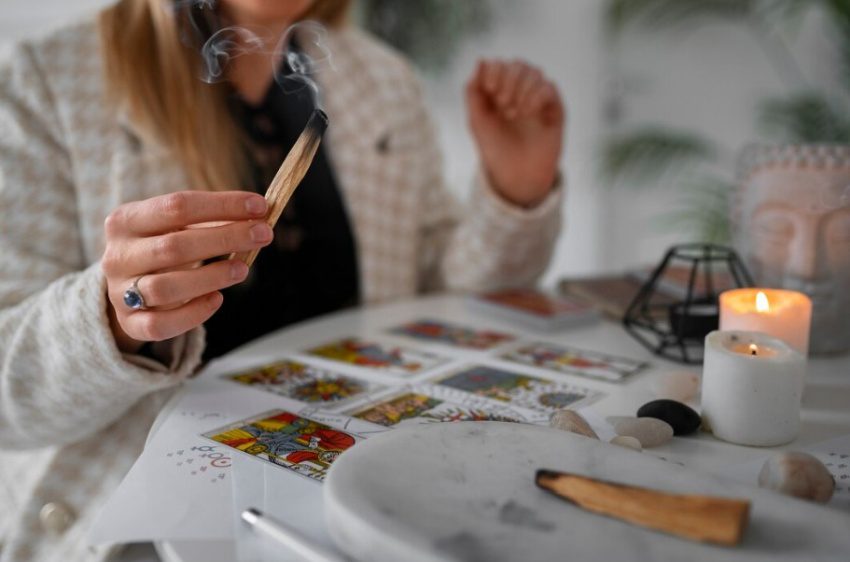 Ulaznice za horoskop tarot kolovoz 2025.