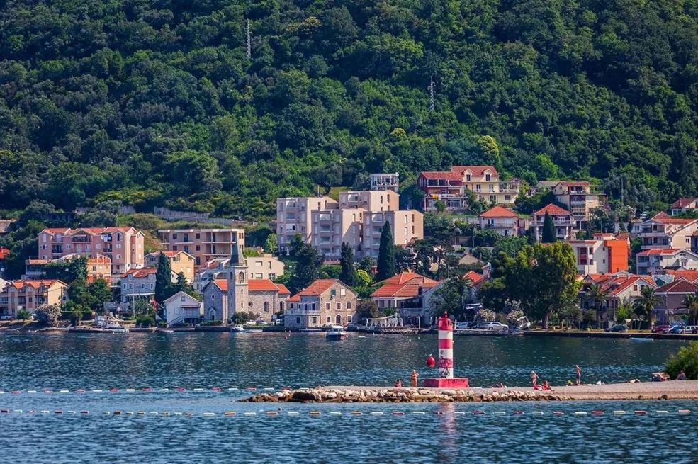 Hapšenje u Crnoj Gori: Državljanina BiH držali kao roba