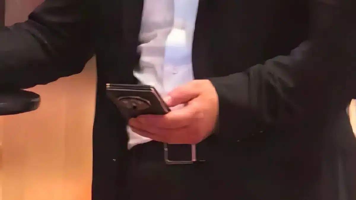 Huawei namjerno ponovno predstavlja svoj nadolazeći sklopivi uređaj