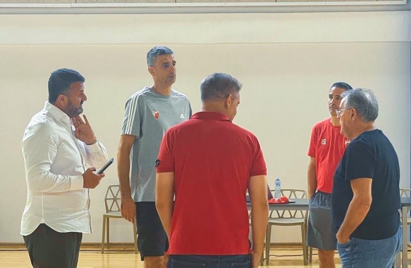 Jedan od čelnika se oglasio: Zvezda traži B licencu EL, razgovor o Petruševu i domaćim igračima