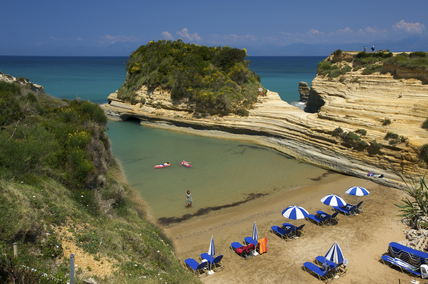 Jedinstvena plaža na Krfu s legendom: Preplivanje kanala spaja parove zauvijek