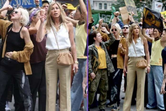 Jennifer Aniston Se Pojavila U Savrsenom Ljetnom Outfitu Hlace Koje