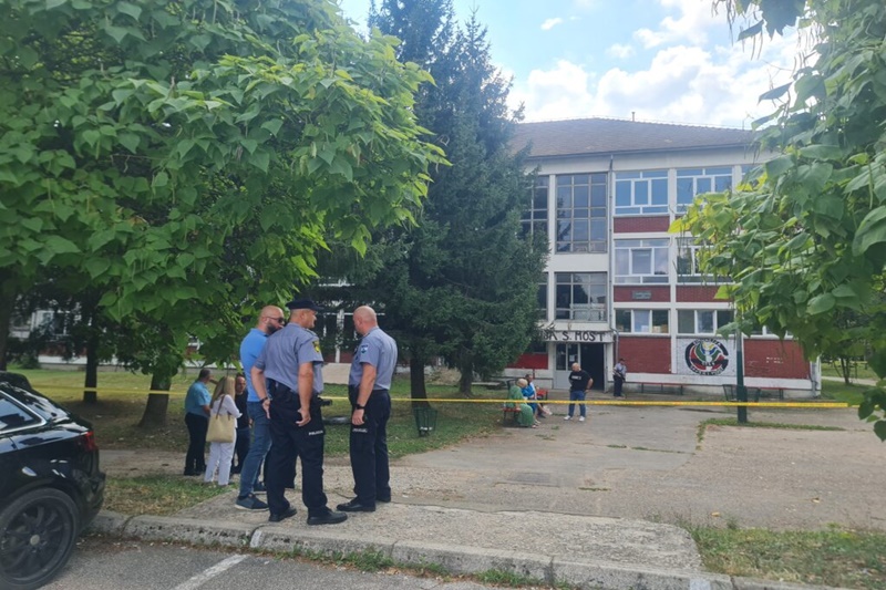 Policija i zvaničnici USK se obratili medijima: Učenici prisustvovali masovnom ubistvu u školi