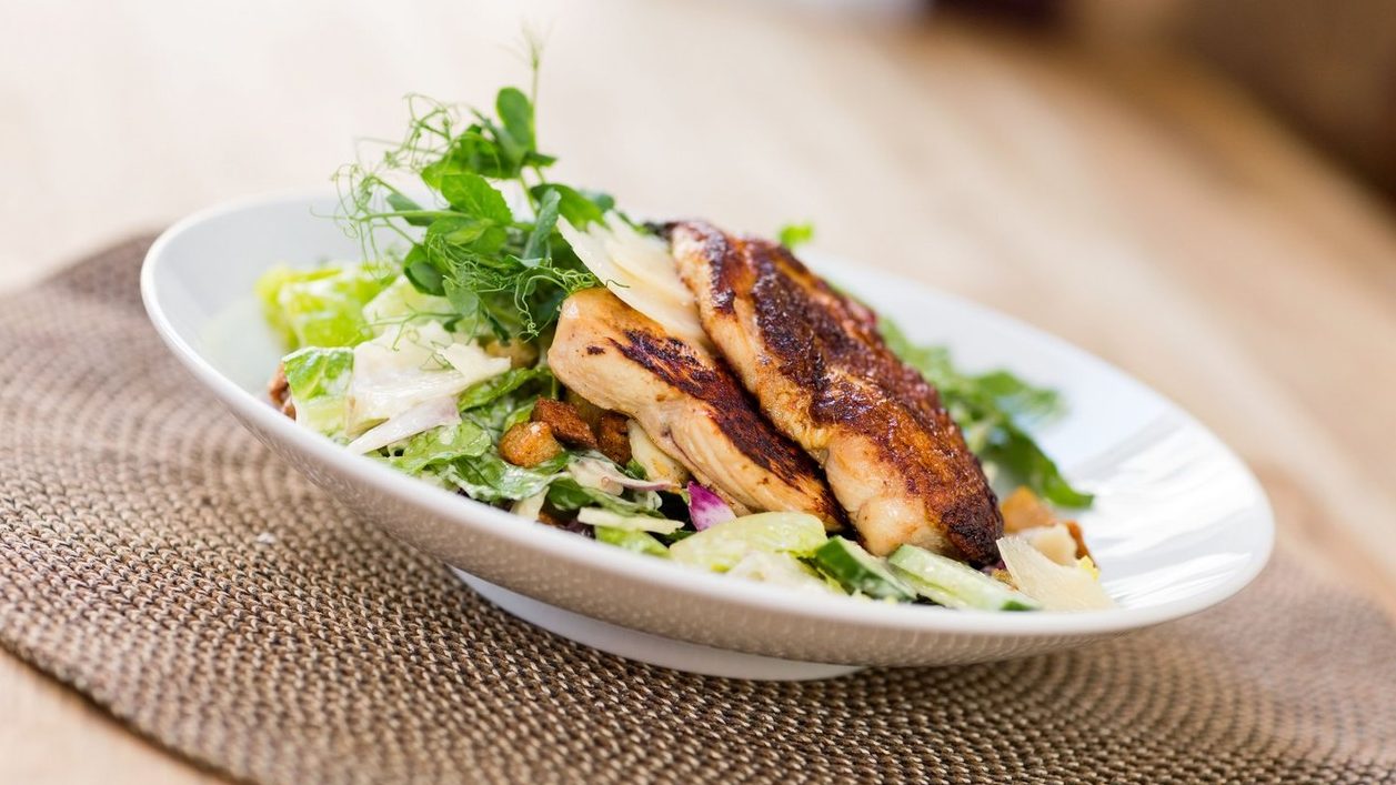 Recept za savršen ljetni obrok: Cezar salata