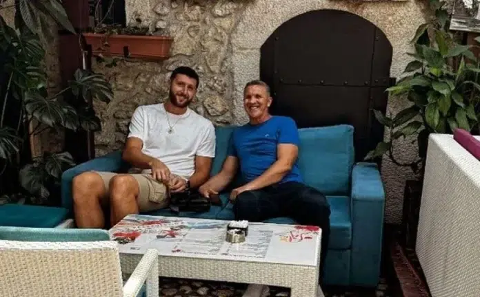 Susret Legenda Usred Sarajeva Jusuf Nurkic Podijelio Fotografiju S Bascarsije.webp