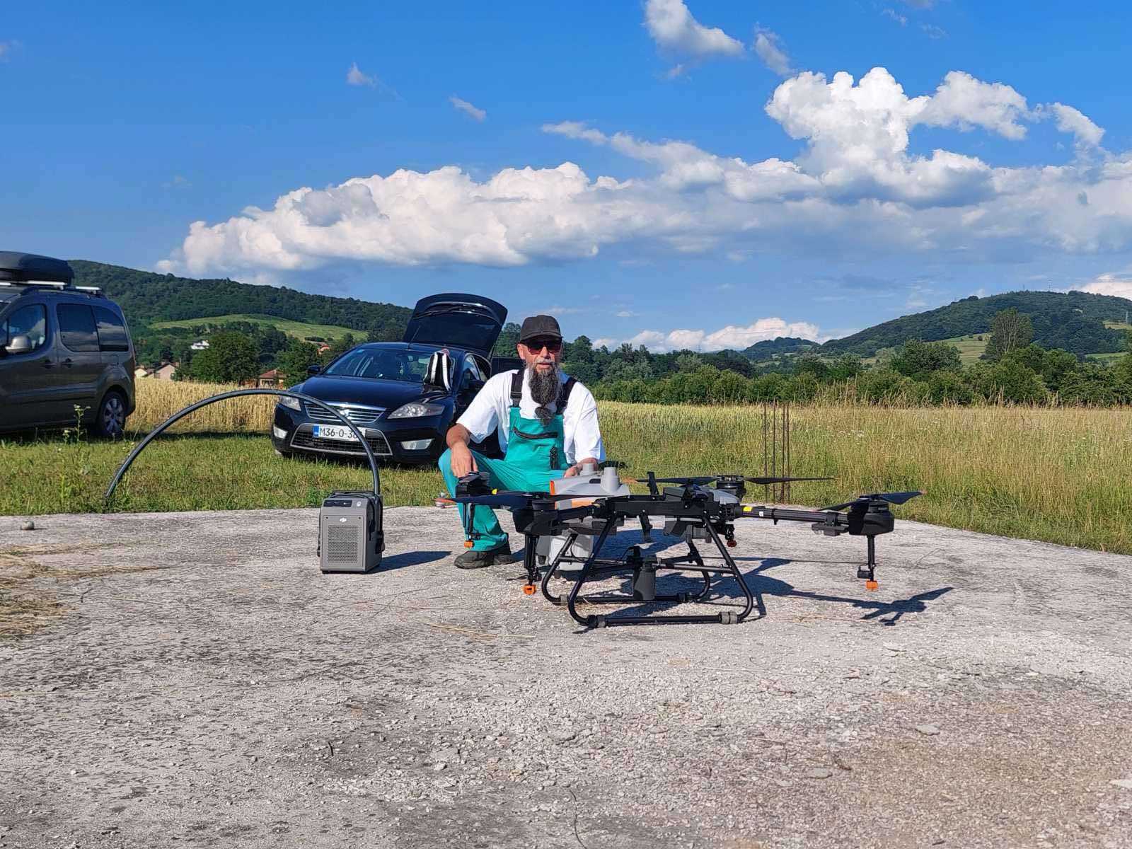 Reper Dr. Zo i kolega Dženan Smajić donose digitalizaciju u poljoprivredu BiH – Poslovni magazin