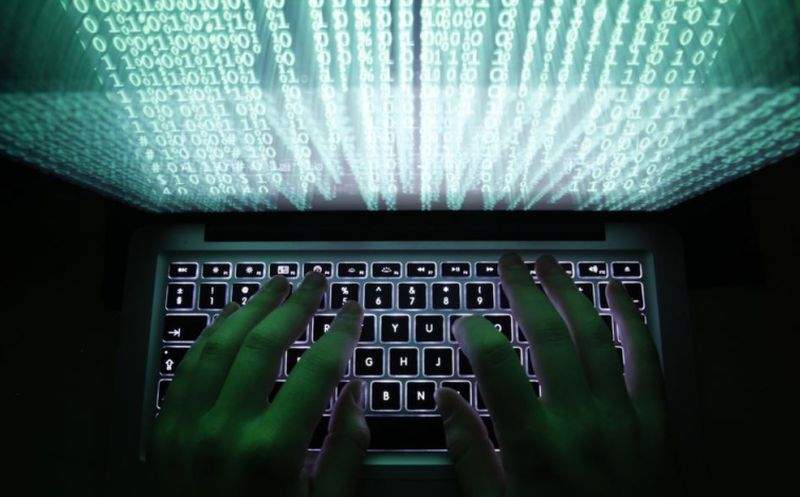 Najopasnije sigurnosne prijetnje na "Dark Webu" i kako se zaštititi od njih! hacker_hacking