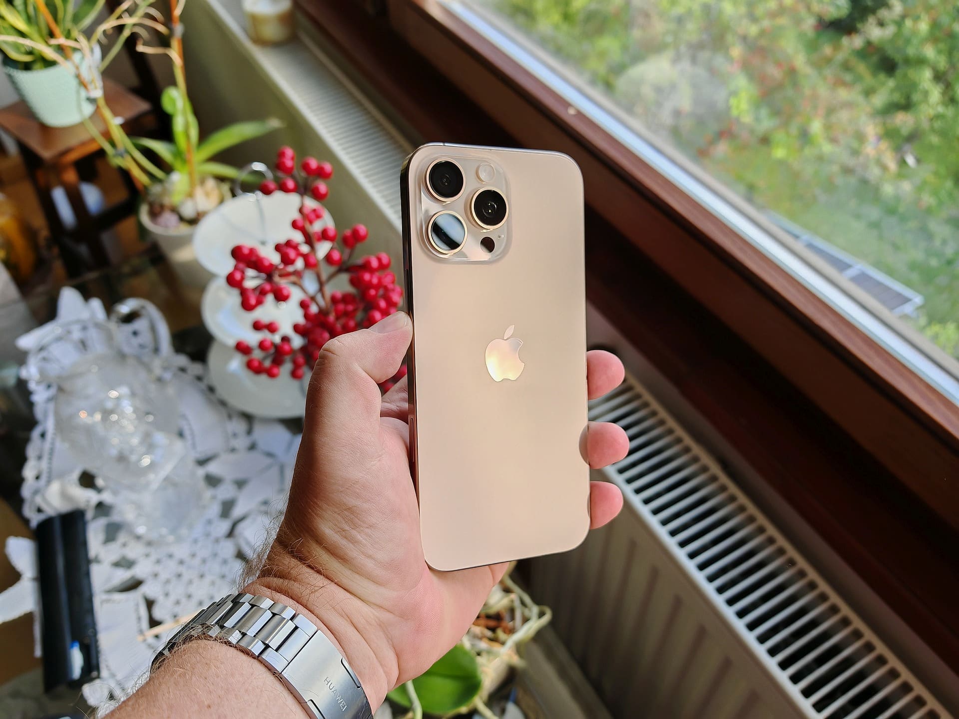 Problemi sa brzinom WiFi povezivanja na iPhone 16 Pro i 16 Pro Max