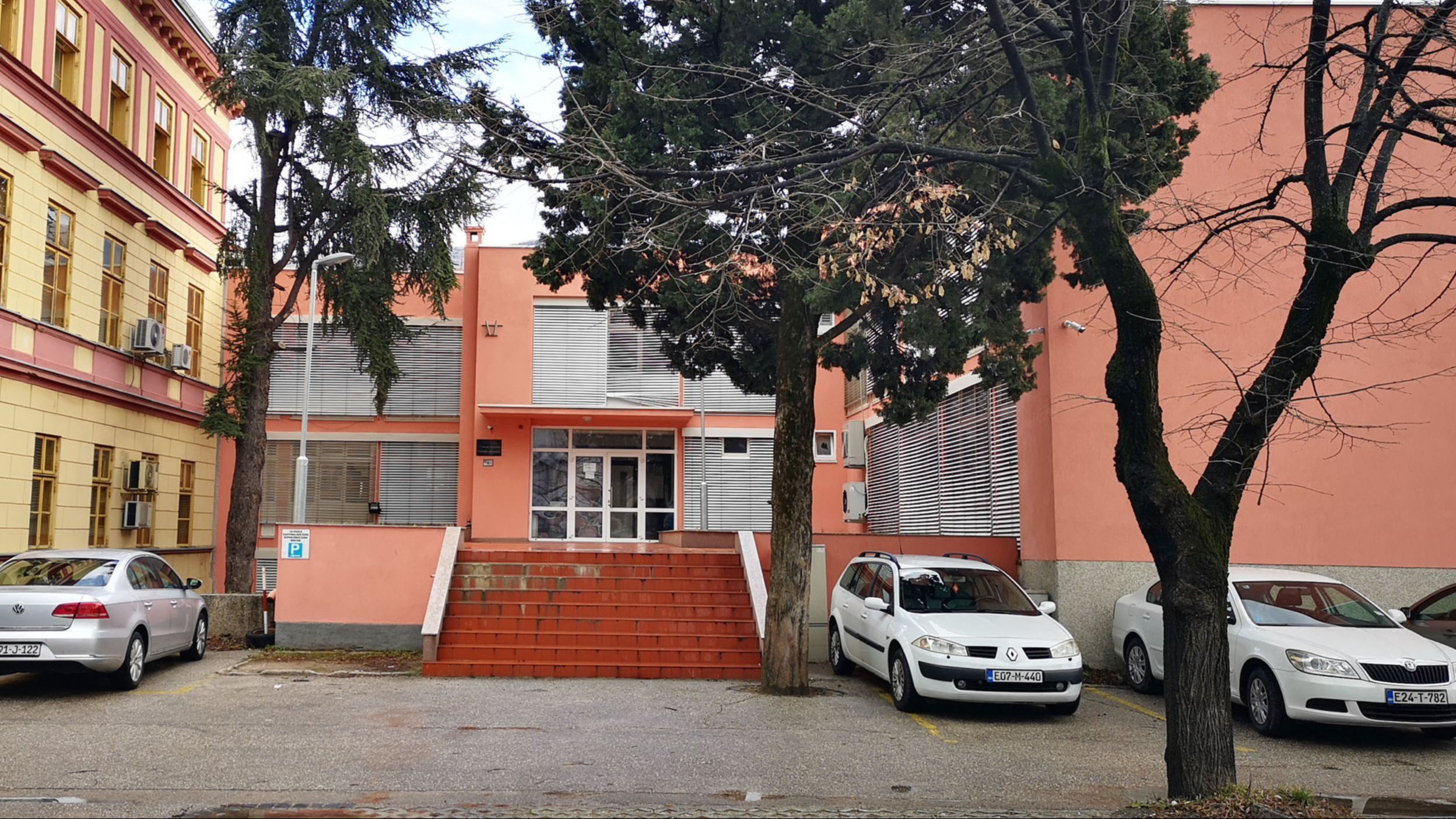 Identitet pedofila koji je osumnjičen za spolni odnos s djevojčicom (14) iz Konjica otkriven