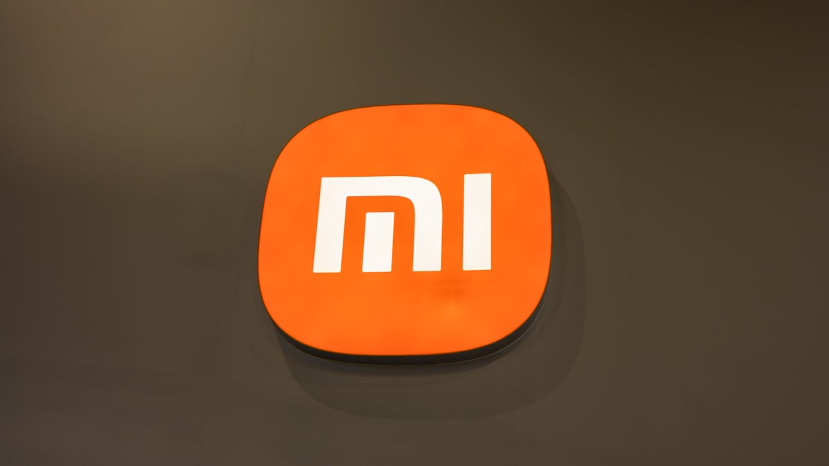 Xiaomi predstavio patent za trostruko sklopivi telefon