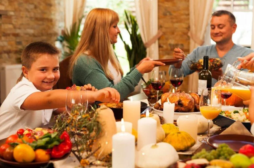 Bik, Rak, Lav i Jarac: Cijenjenje tradicije, obiteljskih vrijednosti i korijena