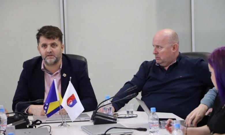 MUP i Ministarstvo zdravstva KS: Savjetovalište za maloljetnike koji imaju problem s drogom radit će svakodnevno