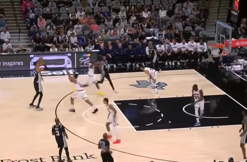 NBA LIGA: Micić dobio minutažu, braća Wagner poveli Magic, Warriorsi pali +17 (VIDEO)