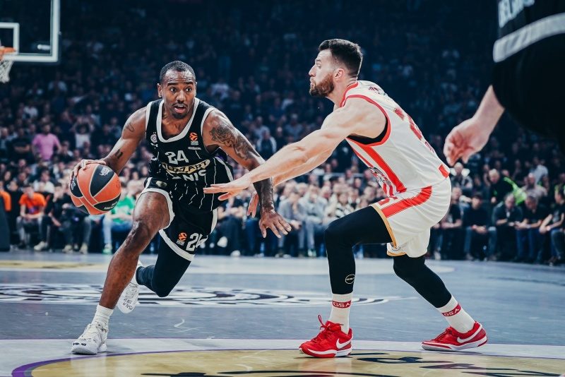 Partizan je krenuo loše, od -14 do pobjede protiv Olympiakosa u Areni!
