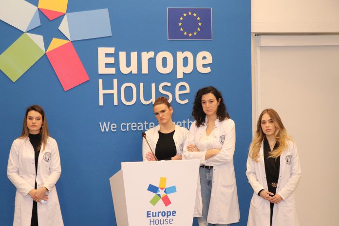 1734693451 Najbolji Mladi Inovatori U Bih Takmicili Se U Finalu Ideathon A Scaled