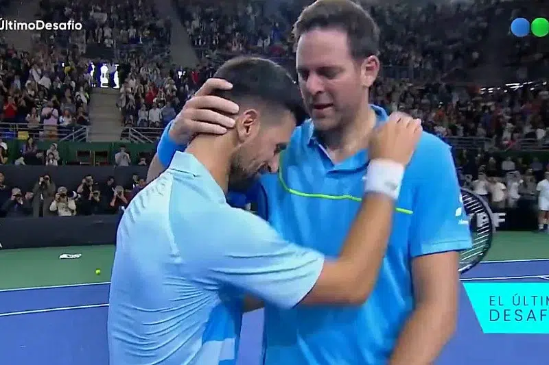 Đoković i Del Potro zagrljeni plakali na oproštaju najnesretnijeg tenisera današnjice