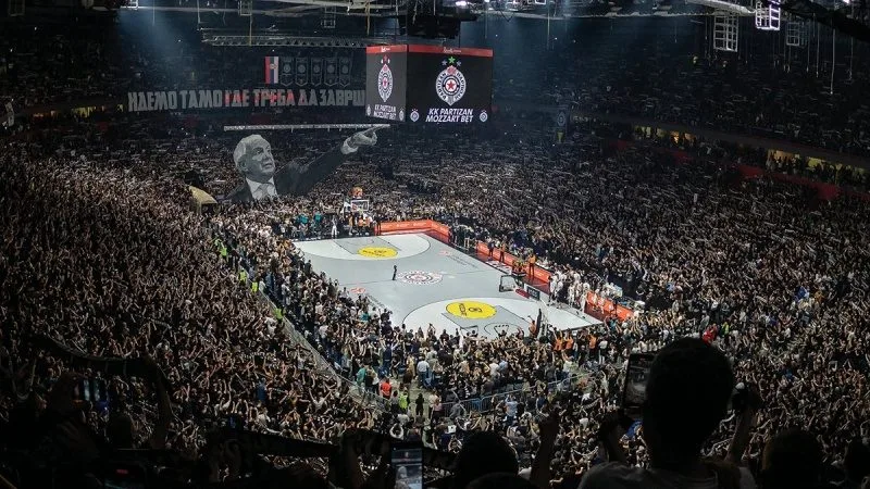 Partizan kaznio navijače zbog izgreda u pobjedi nad Olympiakosom