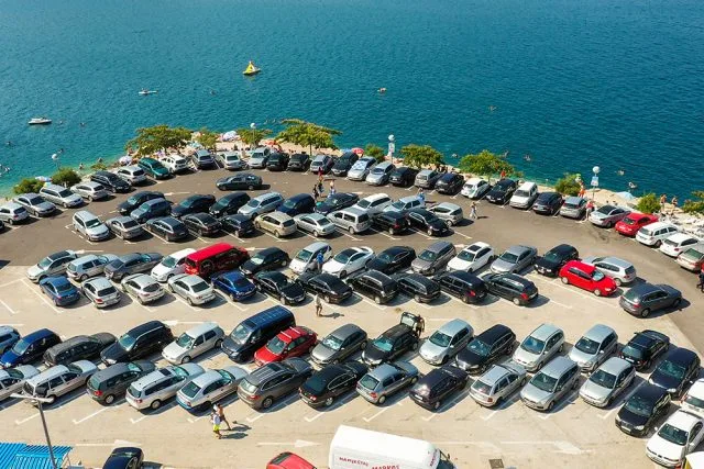 Tužba protiv Neuma: “Parking naplaćuje firma bliska HDZ-u, podaci nedostupni”