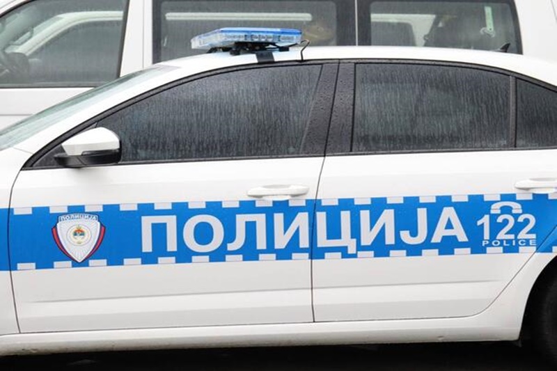 U Zvorniku poginuo muškarac: Pao s balkona dok je čistio snijeg