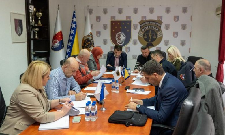 Ekspertni tim za prevenciju kriminaliteta analizirao sigurnosnu situaciju, raspravljalo se o sigurnosti škola u KS