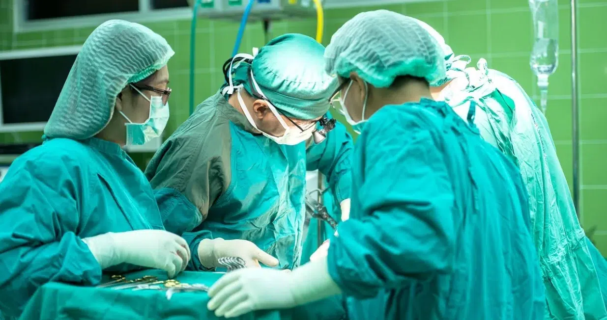 Osjetio problem s hranjenjem: 59-godišnjaku odstranili tumor težak 10 kilograma