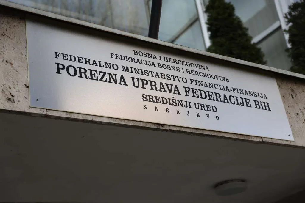 Porezna uprava FBiH: U inspekcijskim nadzorima izrečene kazne u iznosu 259.700 KM – Business Magazine