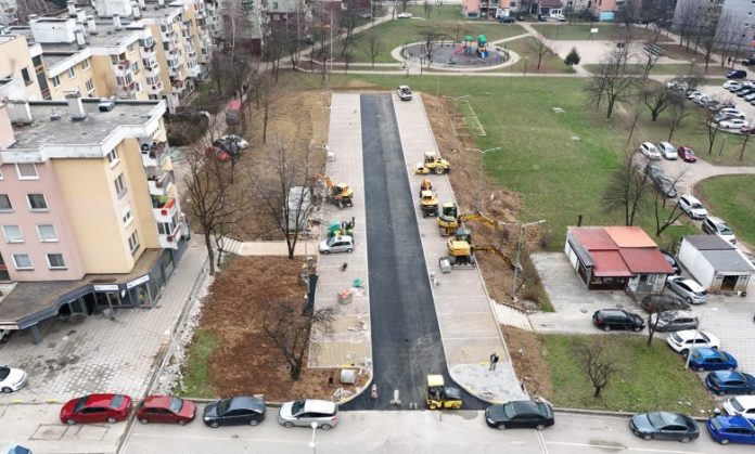 1741865539 Radovi U B Fazi Alipasinog Polja Rekonstrukcija Pjesackih Staza Servisnih