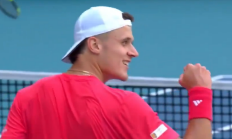 ATP Miami: Menšik preko FISA do polufinala!