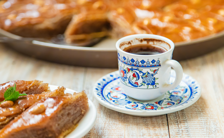 Bajramski ručak: Tradicionalna gozba puna okusa, mirisa i ljubavi