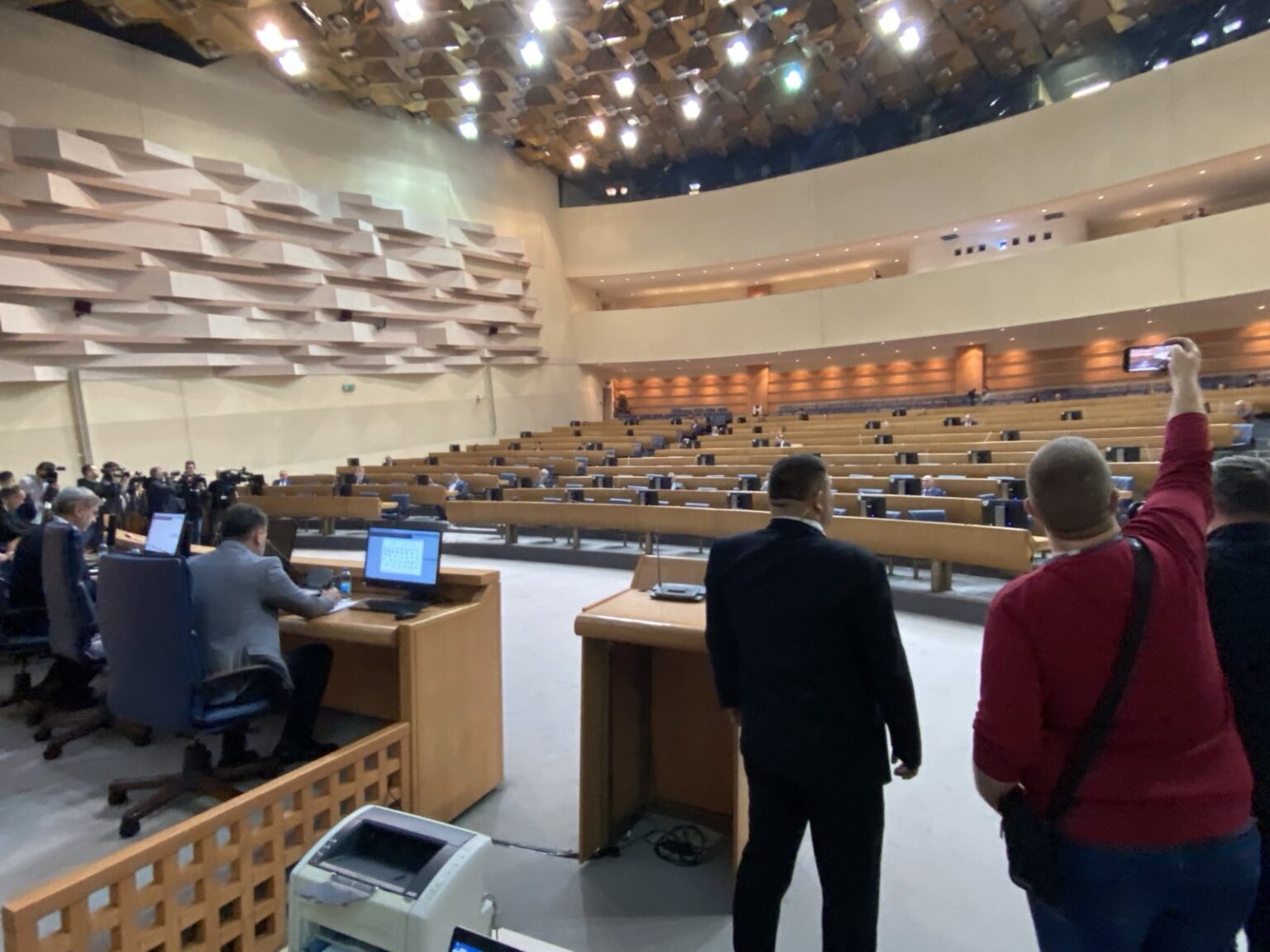 Rezolucija SDA o osudi vlasti RS-a dobila opštu, ali ne i entitesku većinu