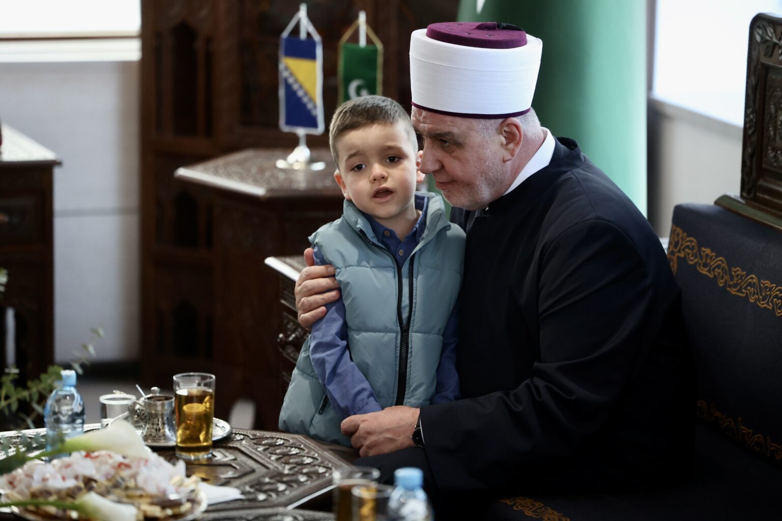Tradicija koja grije dječija srca: Zašto djeci dajemo bajrambanku?