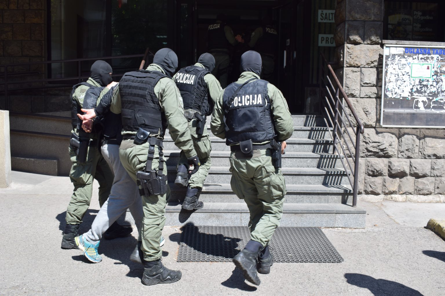 Zatražen pritvor za osumnjičenog za brutalno ubistvo u Visokom