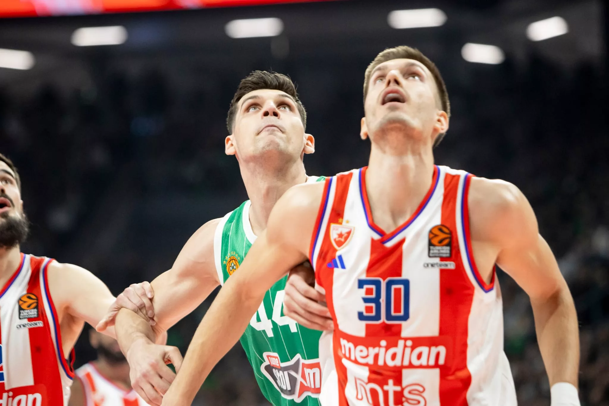 Pobjeda zvijezde Prokocka u Ateni: Mitrović je pokazao koliko mu nedostaje, ali na kraju je bio tragičar