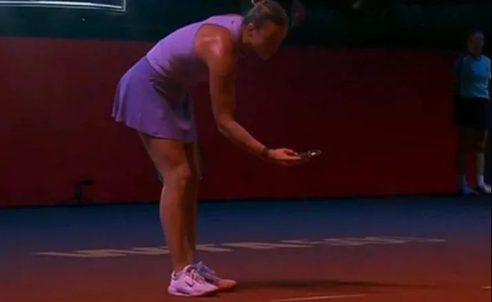 Sabalenka odlučila dokazati da je oštećena: Usred meča fotografirala trag koji je loptica ostavila