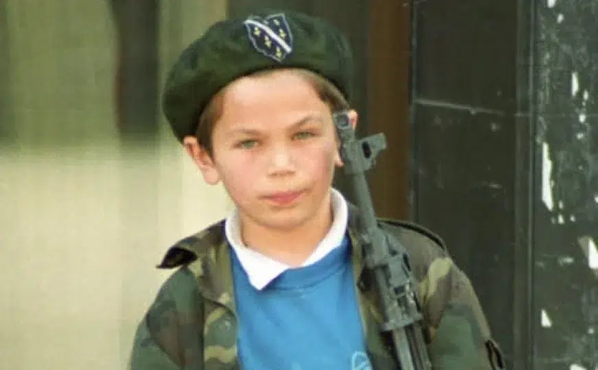 Sarajevo, obitelj poznatog novinara treba vašu pomoć: Možete li prepoznati ovog dječaka?