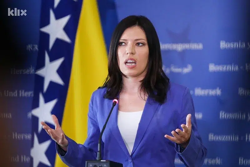 Skandal na pomolu: Ima li Sanja Vulić diplomu i koji je fakultet završila?